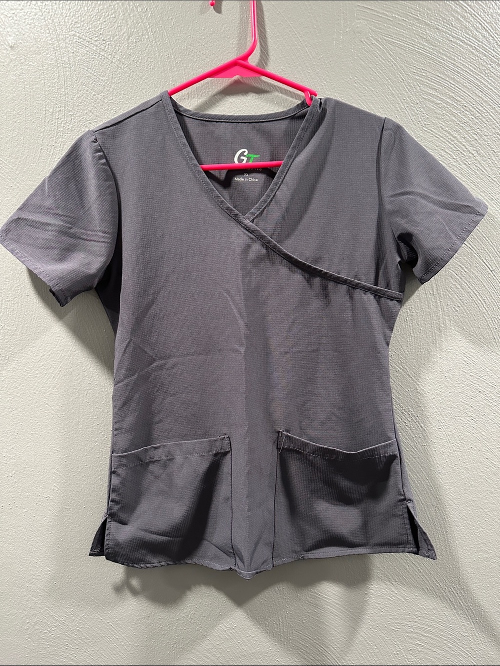 GT Women's Wrap-Style Short Sleeve Scrub Top in Charcoal Gray